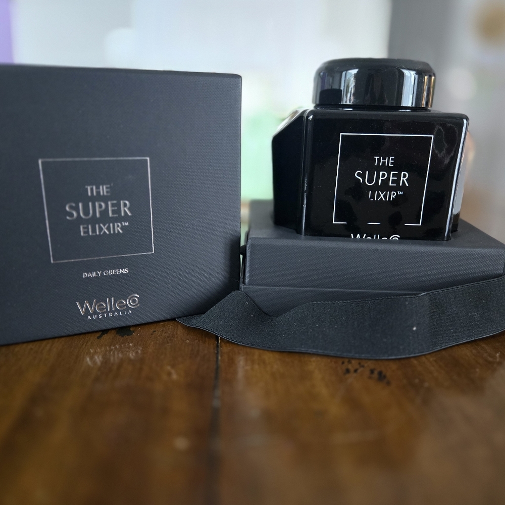 Empty WELLECO  GREENS POWDER CADDY